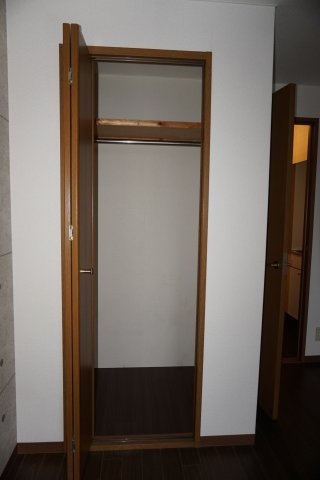和泉市太町の賃貸マンションの収納|収納があります
