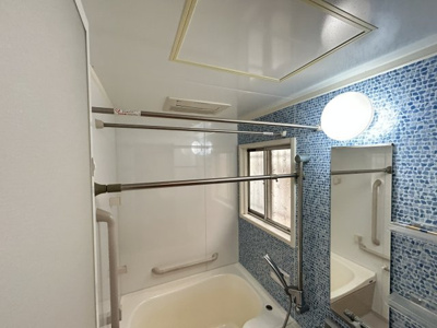 【浴室】 | 甲子園町中古戸建 | 日々の暮らしに欠かせないお風呂です