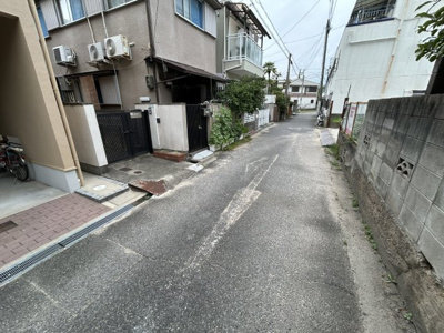 【前面道路含む現地写真】 | 甲子園町中古戸建 | 前面道路含む現地写真です