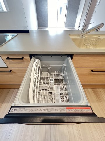 北葛城郡上牧町第1中筋出作全2棟 のキッチン|食器洗い乾燥機