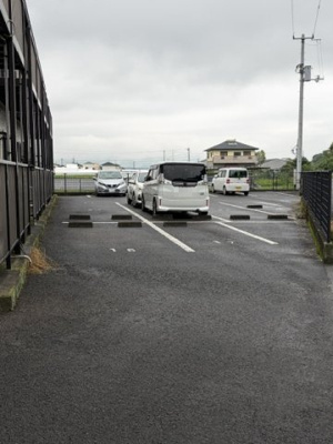 【駐車場】 | レインボーハイツ