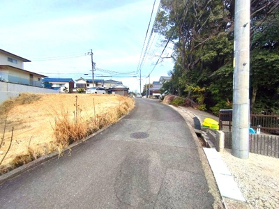 【前面道路含む現地写真】 | 緑区大高町字亀原　売地　B区画 | 外観　現地写真(2026年3月14日撮影)