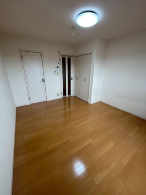 【寝室】 | グランドアマレーII番館