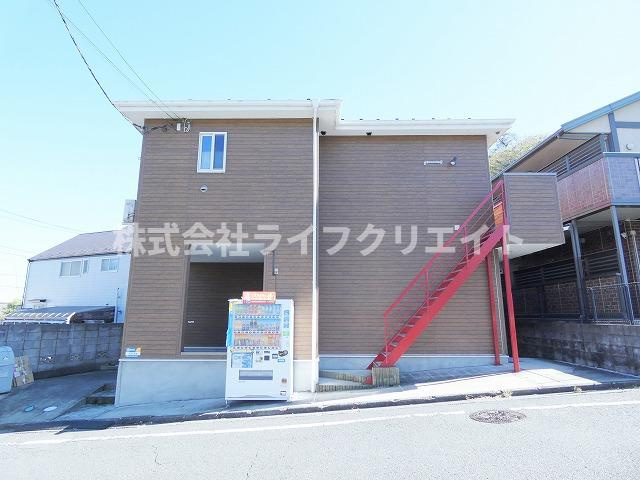 BrownieHINOのエントランス