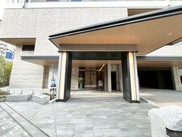 ザ・パークハウス大阪梅田タワー　中津小学校区のエントランス|ザ・パークハウス大阪梅田タワー　エントランス