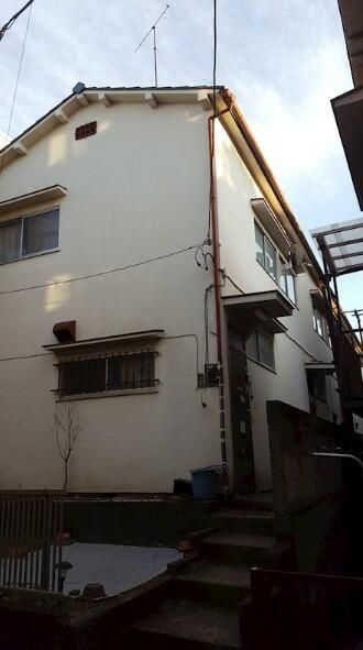 中台テラスハウスの外観