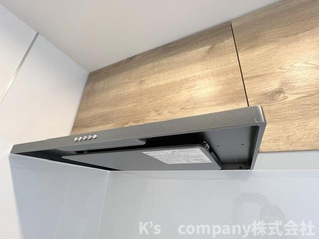 ◎茅ヶ崎市矢畑　レクセルガーデン茅ヶ崎のキッチン|お手入れのしやすいスリムタイプのレンジフード◇