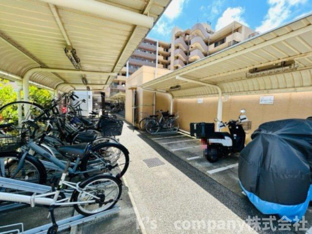 ◎茅ヶ崎市矢畑　レクセルガーデン茅ヶ崎の駐輪場