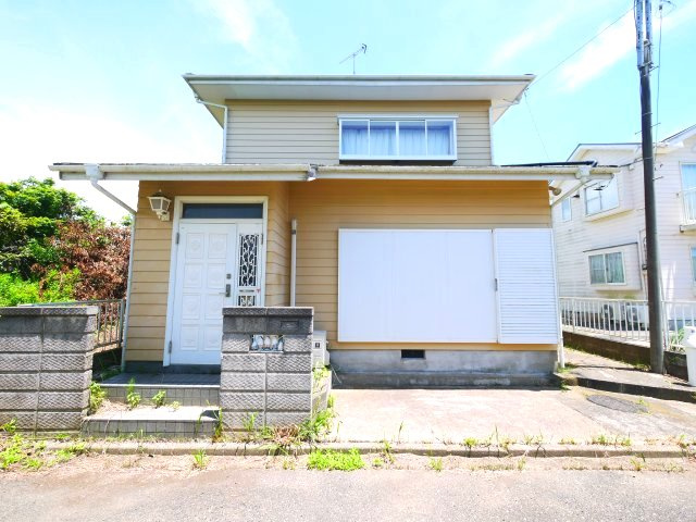 長生郡白子町古所　中古戸建の外観|3LDK  洋室約10帖 和室約10帖　2階にもトイレ  白子海岸まで車約3分   インターそば
