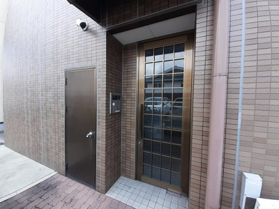 【エントランス】 | 澤田マンション | 建物の内部です