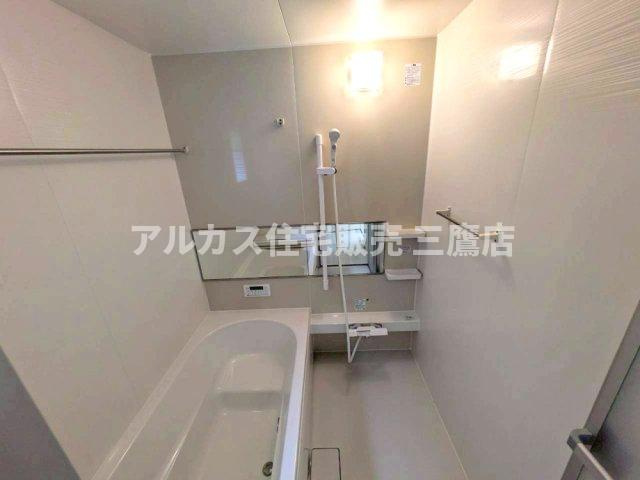 小平市仲町333　西武新宿線　小平駅　新築戸建の浴室