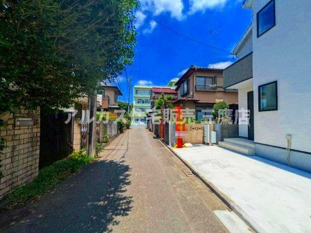 小平市仲町333　西武新宿線　小平駅　新築戸建の前面道路含む現地写真