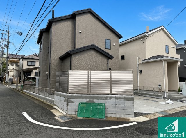 泉佐野市長滝　第1期　新築一戸建ての外観|安心の10年保証！外観を美しく保ち、雨水で汚れを落とします！気になることがありましたら、お気軽にお問い合わせください！
