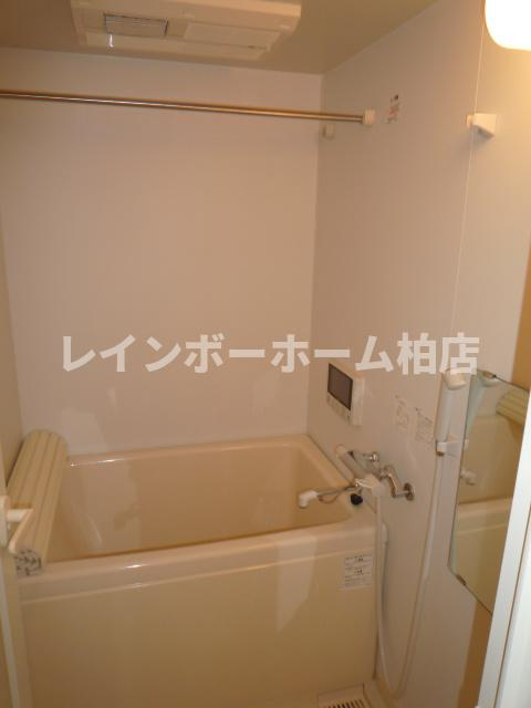 特典：仲介手数料が無料です!!の浴室|ゆったり過ごせるお風呂です