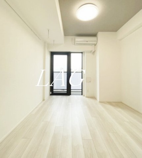 【居間・リビング】 | スプレスター綾瀬 | 洋室のお部屋です。