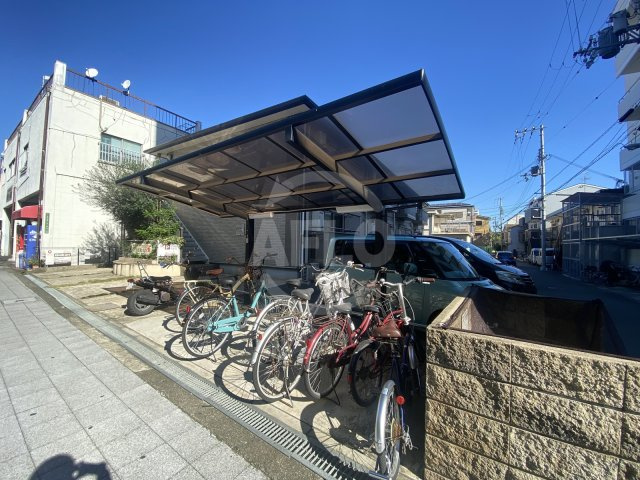 グランシャリオのその他共用部分|グランシャリオ　駐輪場