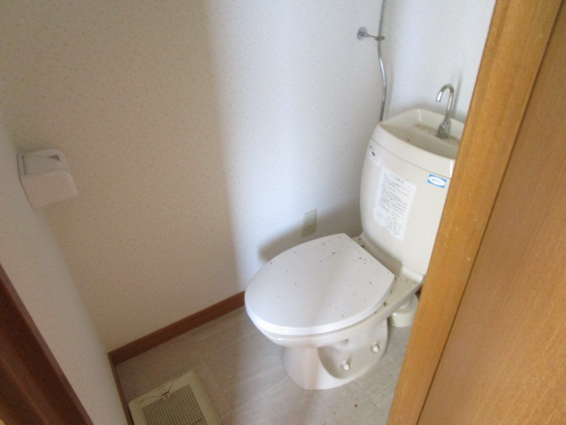 西川マンションのトイレ