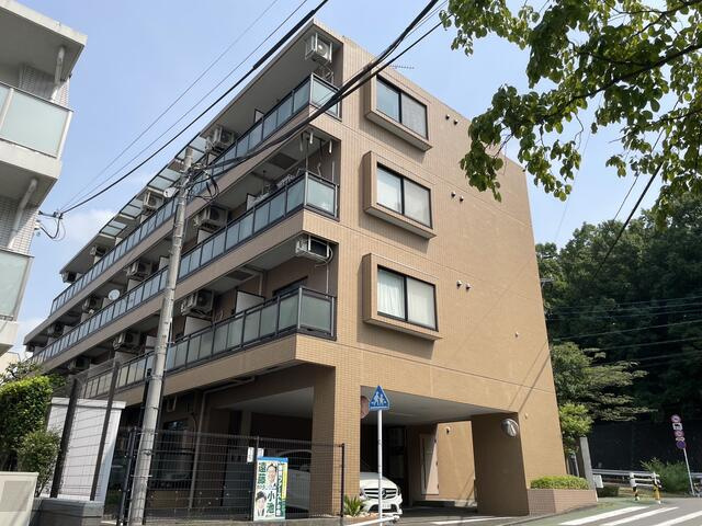 シャルムルミエールの外観