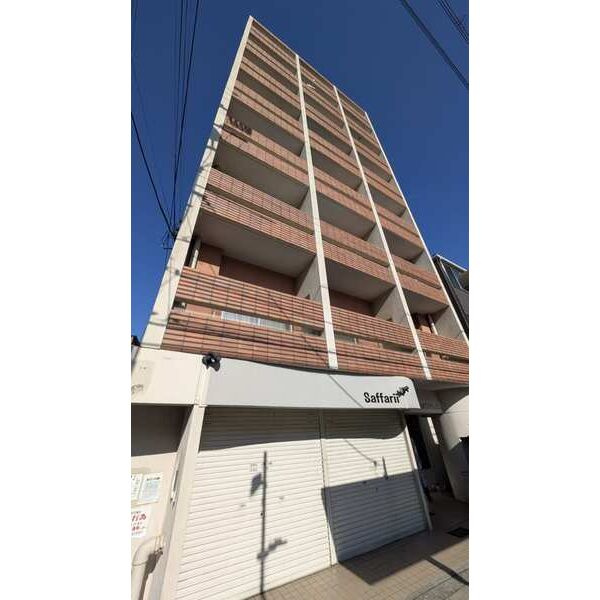 ダイドーメゾン上新庄の外観