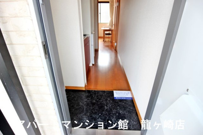 【玄関】 | レオパレスヴェルドミール