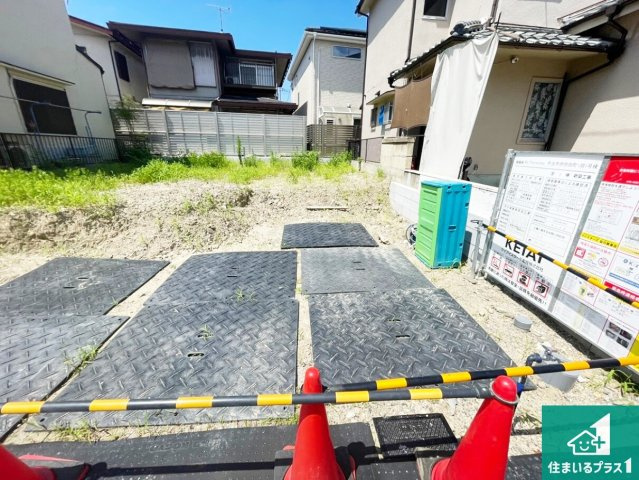 ★宇治市伊勢田町浮面　第1期　新築一戸建ての外観|周辺は落ち着いた街並みの住宅地！子育てがしやすい住環境です！気になることがありましたら、お気軽にお問い合わせください！
