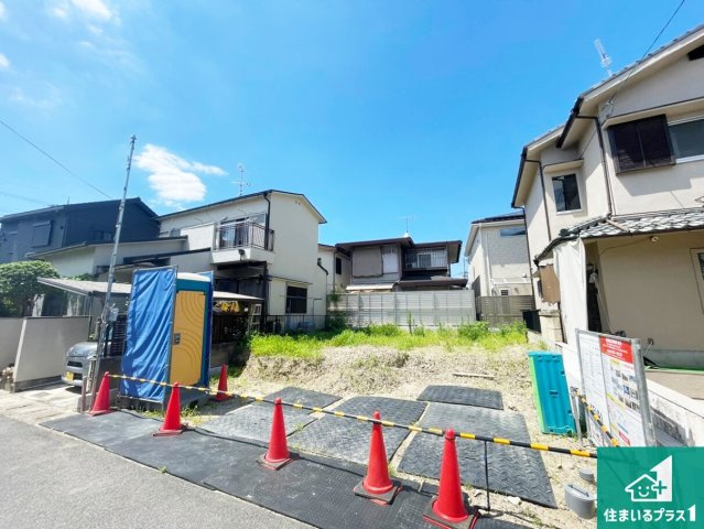 ★宇治市伊勢田町浮面　第1期　新築一戸建ての外観|周辺は落ち着いた街並みの住宅地！子育てがしやすい住環境です！気になることがありましたら、お気軽にお問い合わせください！
