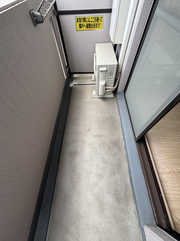 ウィステリアⅡのバルコニー