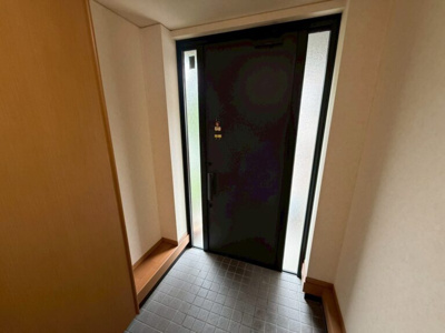 【玄関】 | 大和郡山市千日町　中古戸建