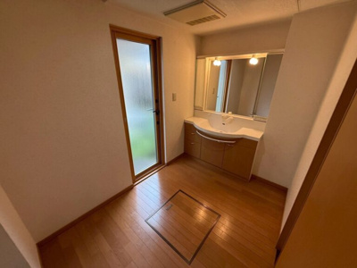 【洗面所】 | 大和郡山市千日町　中古戸建