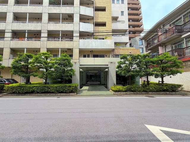 中目黒・恵比寿徒歩圏内の好立地／ジェイパーク中目黒Ⅳ