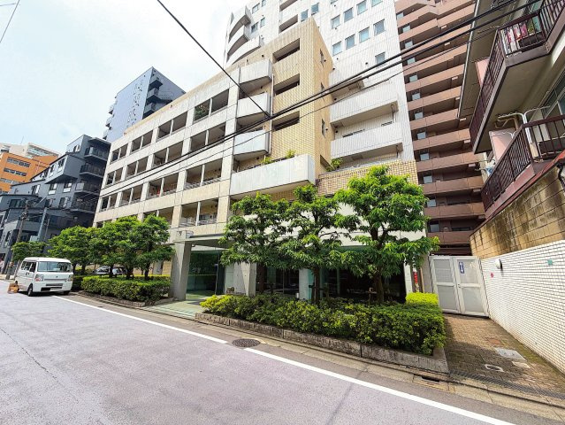 中目黒・恵比寿徒歩圏内の好立地／ジェイパーク中目黒Ⅳの外観