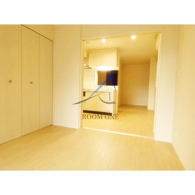 セレンディピティの居間・リビング|洋室のお部屋です。