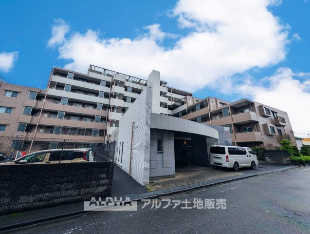 日神パレステージあきる野南の外観|【Life Balance】◆整う暮らしの場所◆
日常とくつろぎの時間が自然に調和する住まい。過ごすほどに、暮らしの心地よさが広がっていく。