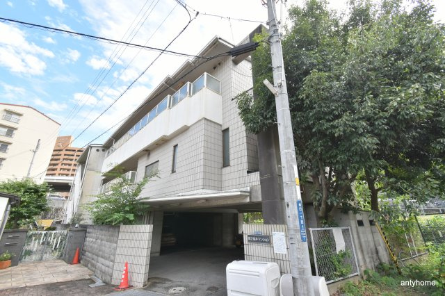 第二福井マンション　仲介手数料無料の外観