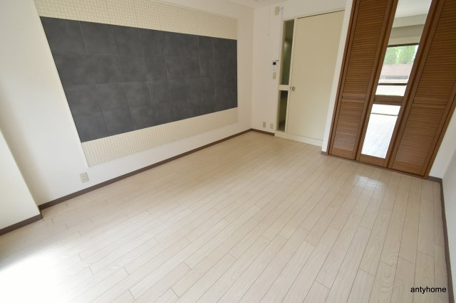第二福井マンション　仲介手数料無料の洋室