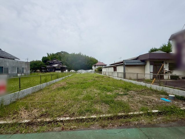 野洲市比江　建築条件無し売土地の外観