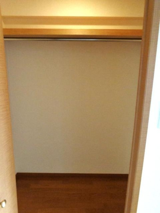 オリエンタルコートの収納