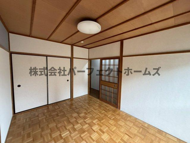 藤阪元町1丁目戸建　賃貸の洋室|スタンダードな洋室です