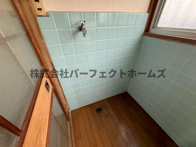 藤阪元町1丁目戸建　賃貸の設備|洗濯機置場