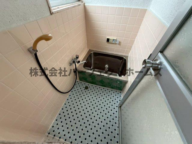 藤阪元町1丁目戸建　賃貸の浴室|日々の暮らしに欠かせないお風呂です