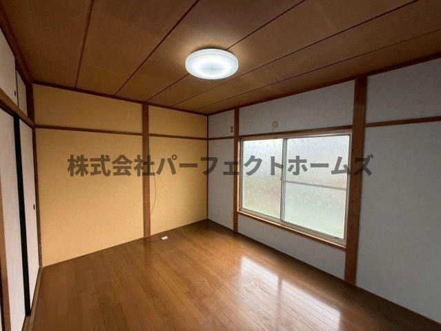 藤阪元町1丁目戸建　賃貸の洋室|スタンダードな洋室です