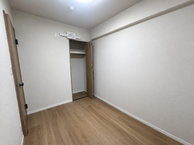 ダイアパレス樟葉の洋室