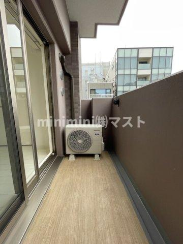 La Douceur梅田Eastのバルコニー