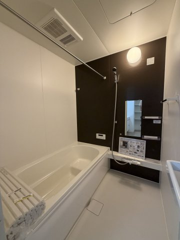 《仲介手数料無料》見沼区大字蓮沼10-4新築一戸建てリガーレの浴室