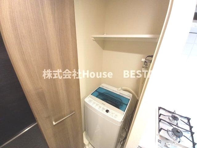 プレサンス新神戸駅前の洗面所
