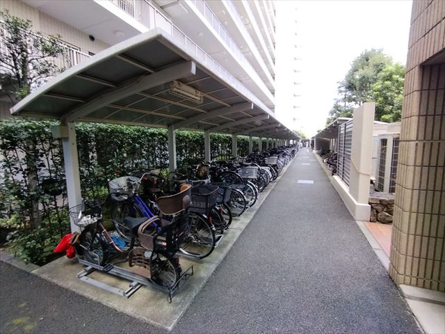【駐輪場】の画像
