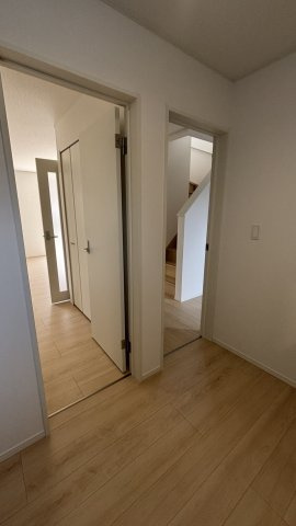 手城町3丁目　2/2の居間・リビング