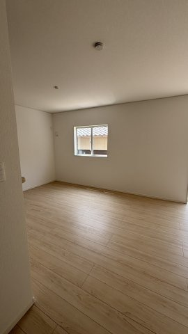手城町3丁目　2/2の居間・リビング