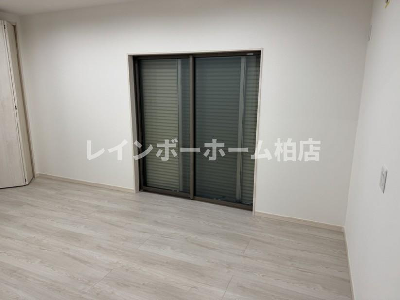 ＼＼【LINE連絡可】接客・申込・契約すべてオンライン完結可／／の居間・リビング|※別部屋参考写真。