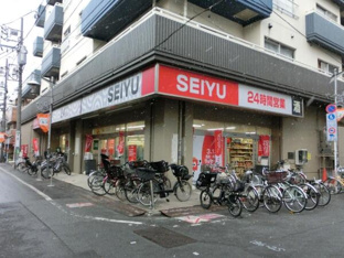 西友高円寺店まで563m
